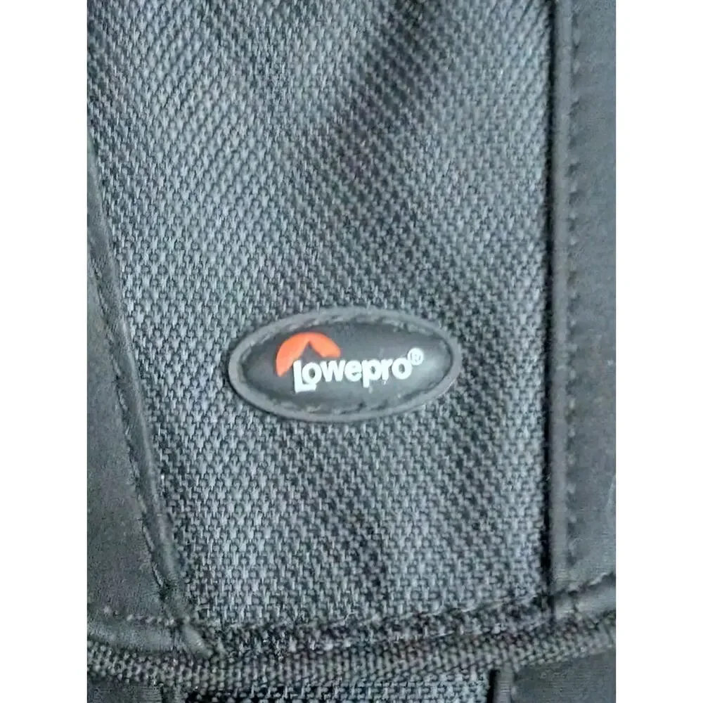 Lowepro Edit 100 Camera Bag Black Shoulder Case DSLR Mirrorless